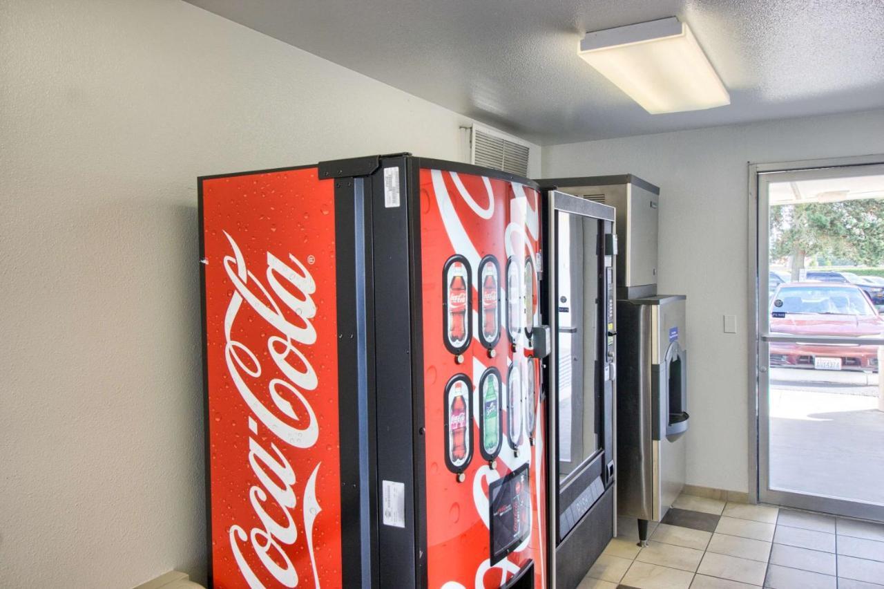 Motel 6-Everett, Wa - North エクステリア 写真