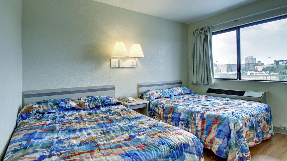 Motel 6-Everett, Wa - North エクステリア 写真