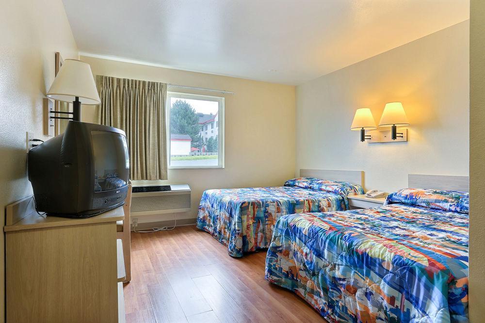 Motel 6-Everett, Wa - North エクステリア 写真