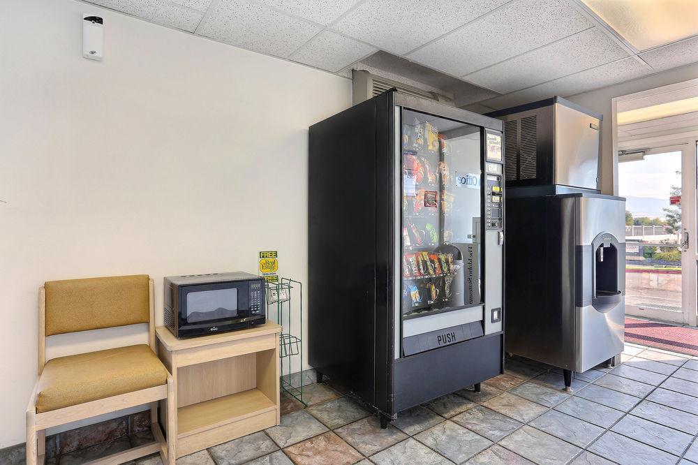 Motel 6-Everett, Wa - North エクステリア 写真