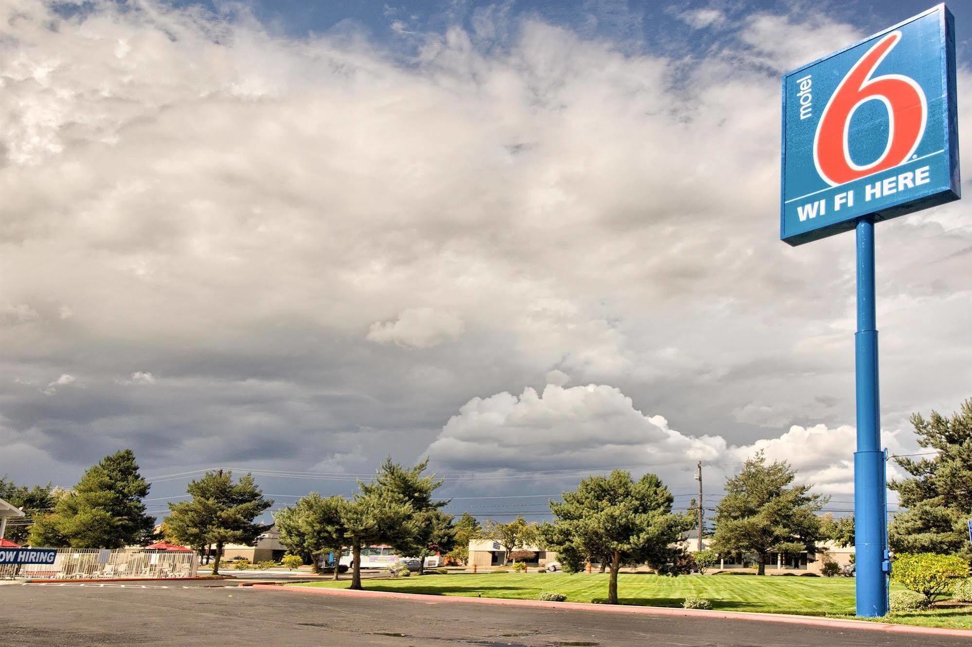 Motel 6-Everett, Wa - North エクステリア 写真