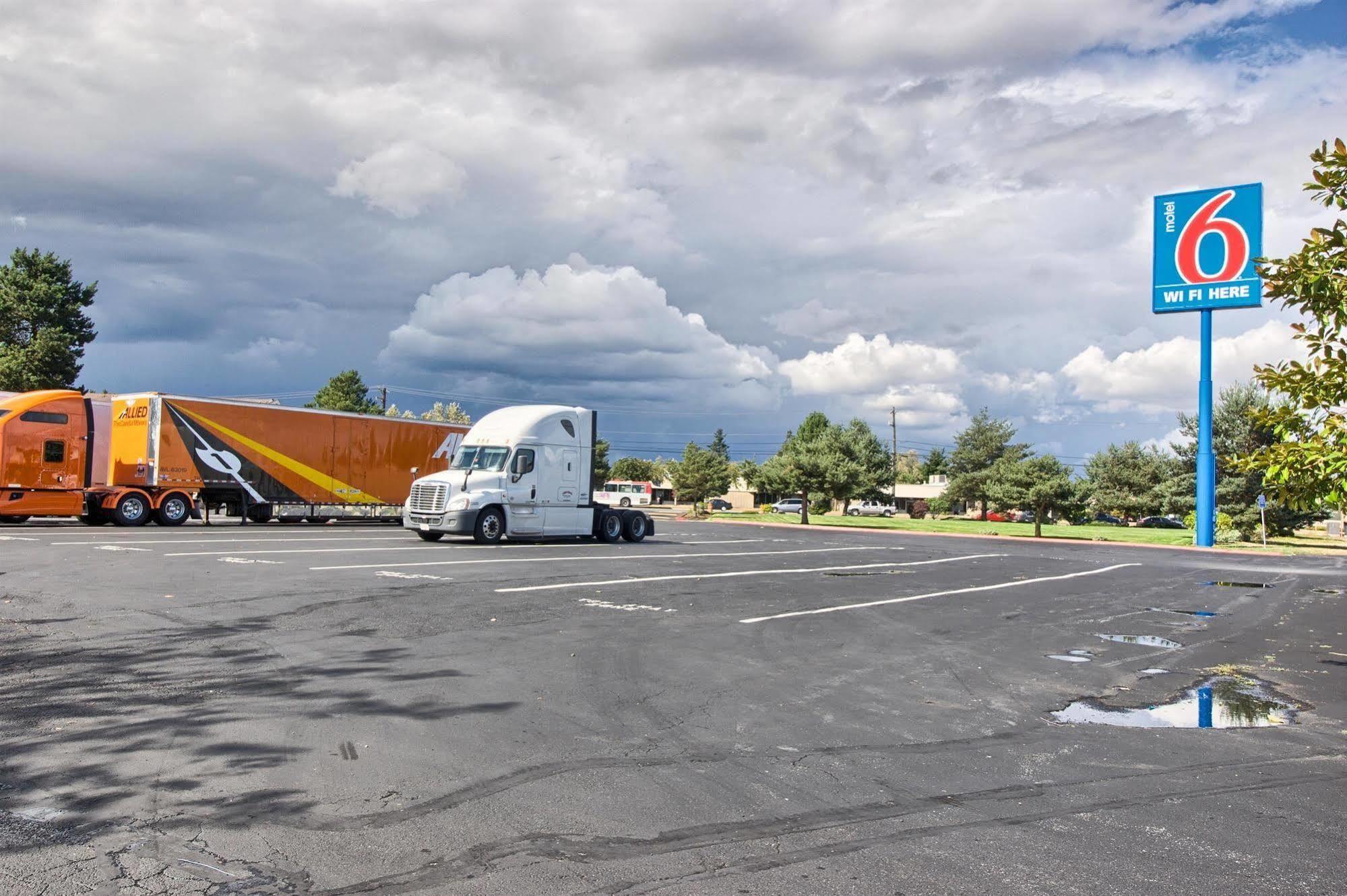 Motel 6-Everett, Wa - North エクステリア 写真